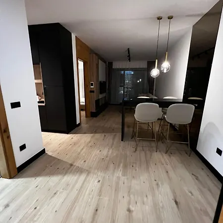 Winter Park Residence- *